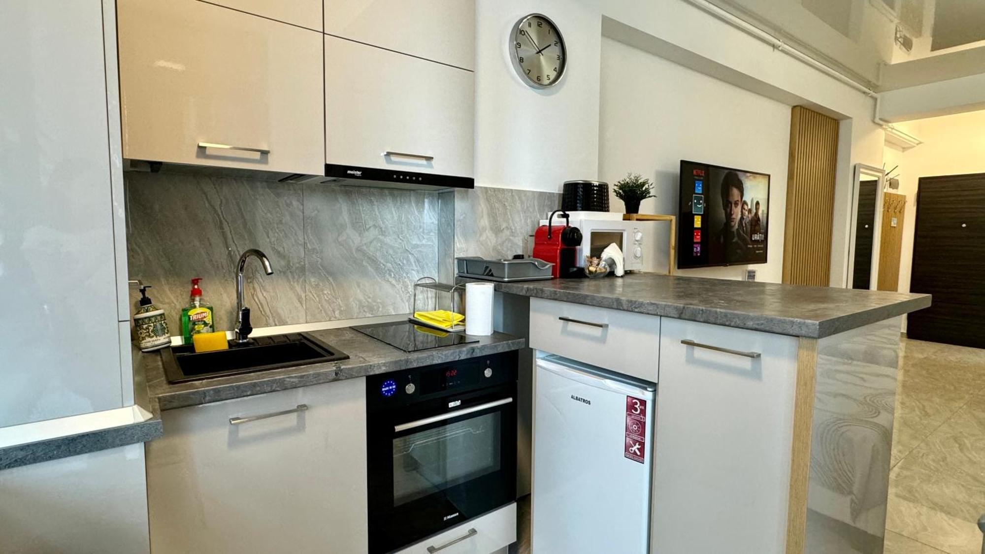 Seaview Deluxe Double Studio - Beachfront Resort Năvodari Екстериор снимка